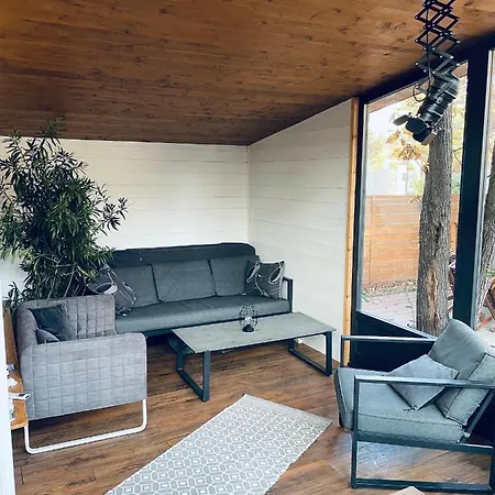 Villa Pine-wood